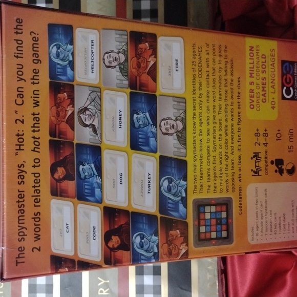 #1 GEEK Boardgame CODENAMES Top Secret Word Game #1 Party Game NWT - Picture 4 of 6